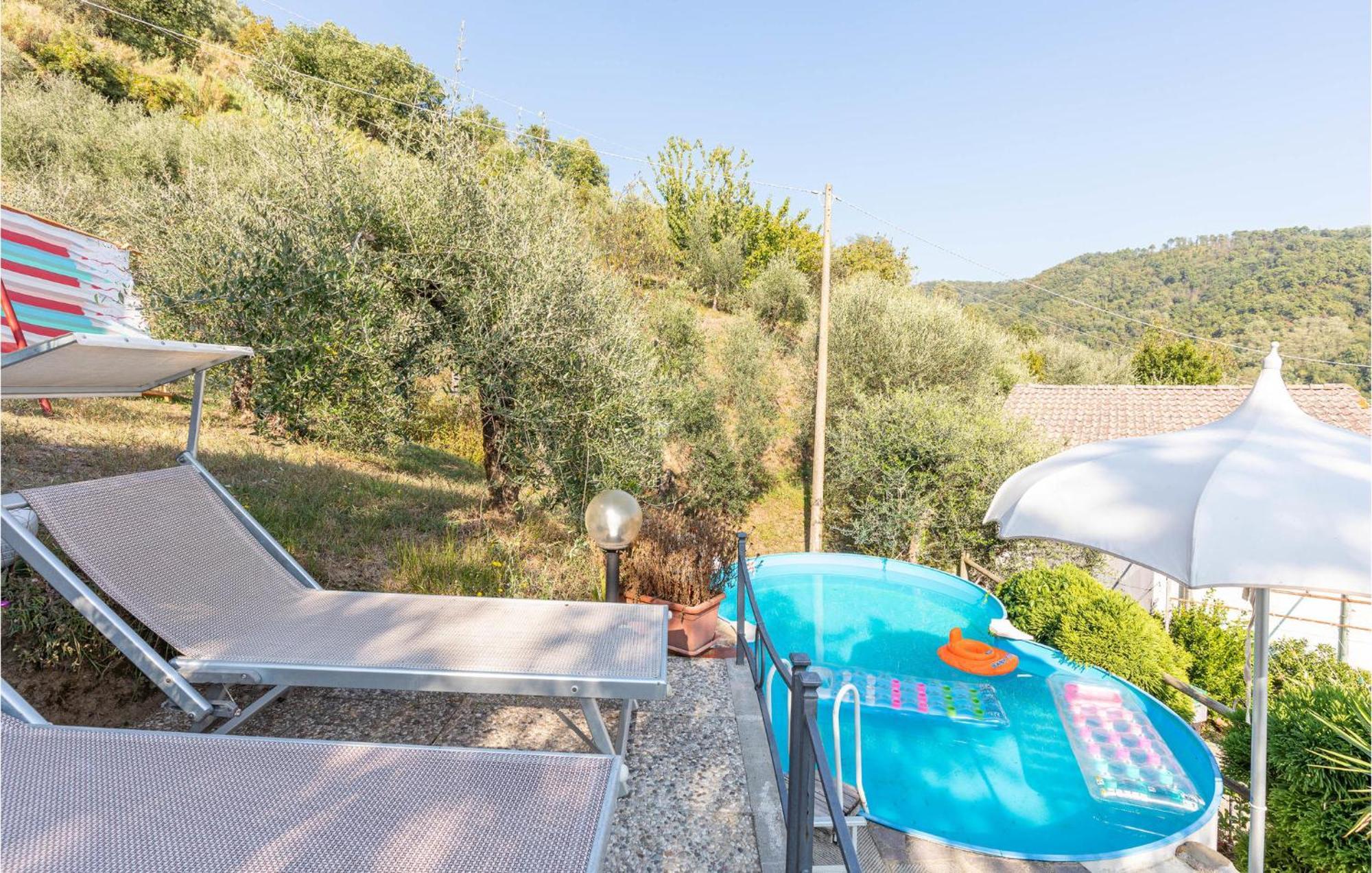 Awesome Home In Marliana With Kitchenette Екстер'єр фото